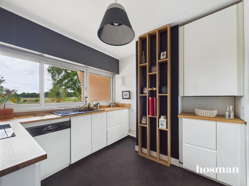 Appartement - 106 m² - 5 pièces