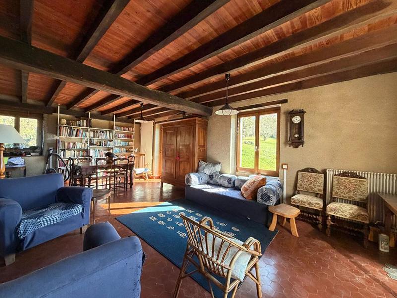 Maison - 192 m² - 8 pièces