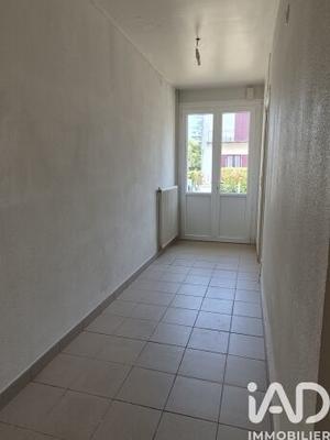 Maison - 99 m² - 3 pièces