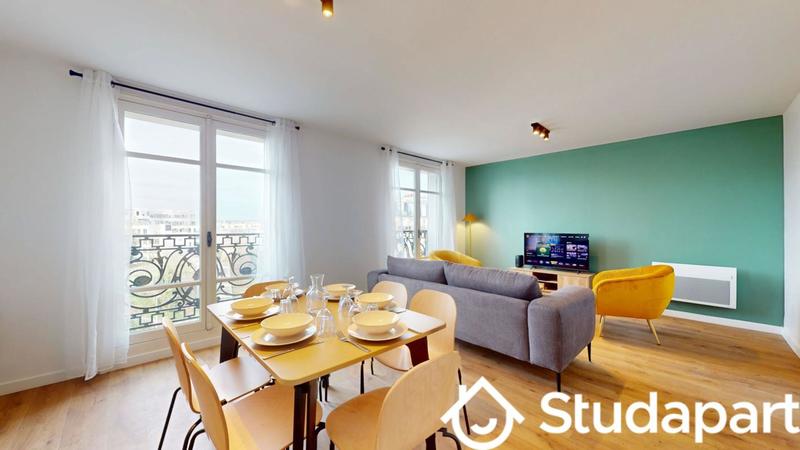 Chambre - 11 m² - 1 pièce