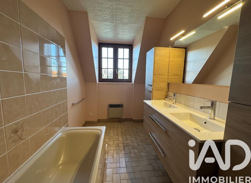 Maison - 160 m² - 6 pièces