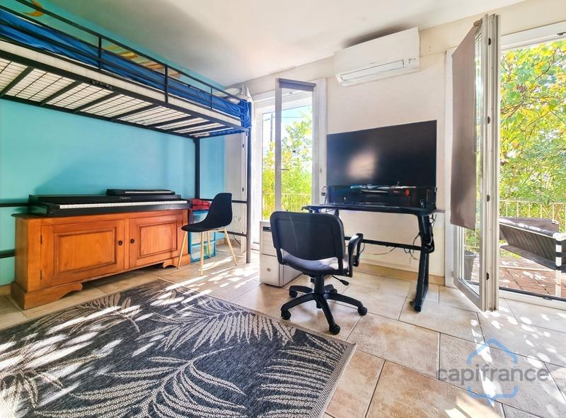 Maison - 140 m² - 4 pièces