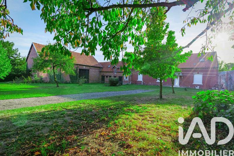 Maison de village - 255 m² - 7 pièces