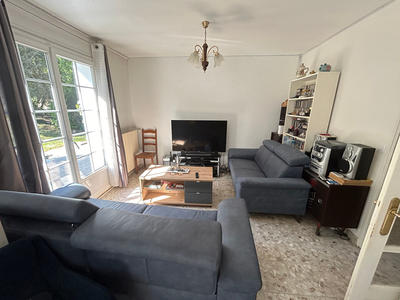 Maison - 92 m² - 5 pièces