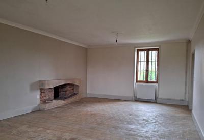 Maison - 230 m² - 5 pièces