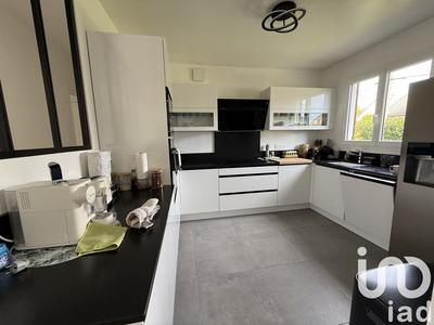 Maison - 170 m² - 7 pièces