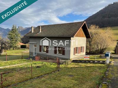 Maison - 84 m² - 3 pièces