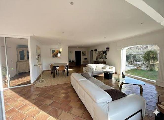 Villa - 135 m² - 4 pièces