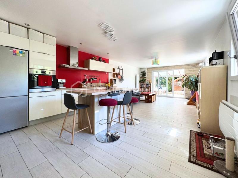 Maison - 146 m² - 8 pièces