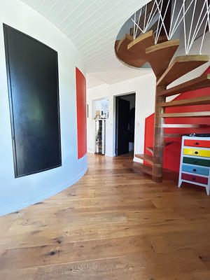 Maison - 170 m² - 8 pièces