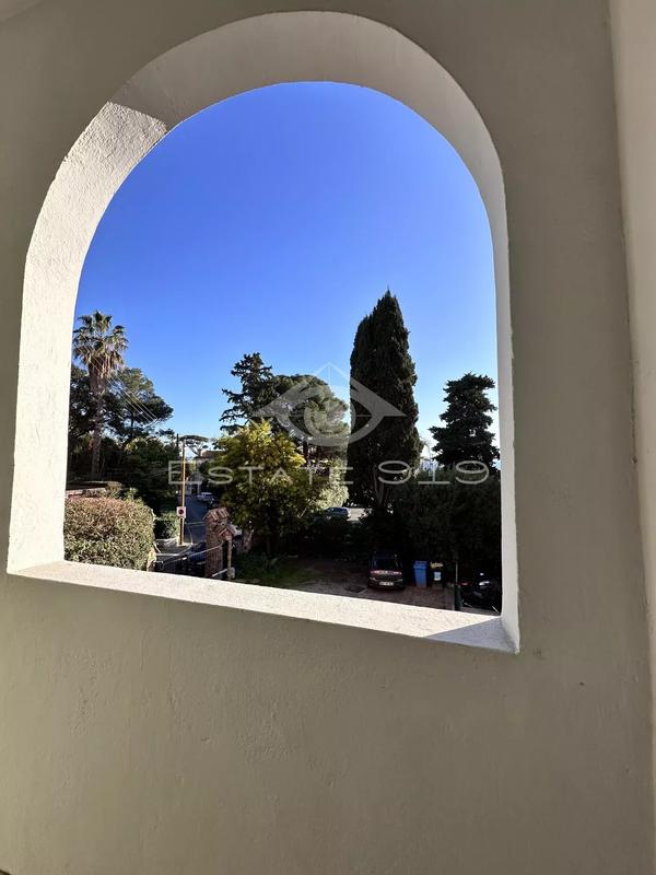 Appartement - 103 m² - 4 pièces