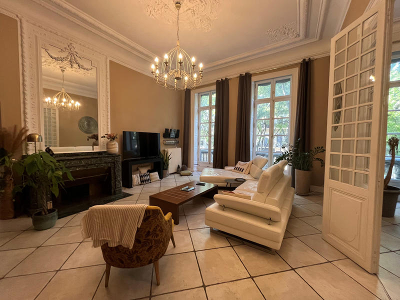 Appartement - 140 m² - 4 pièces