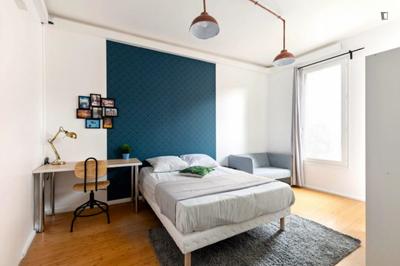 Chambre - 17 m² - 11 pièces
