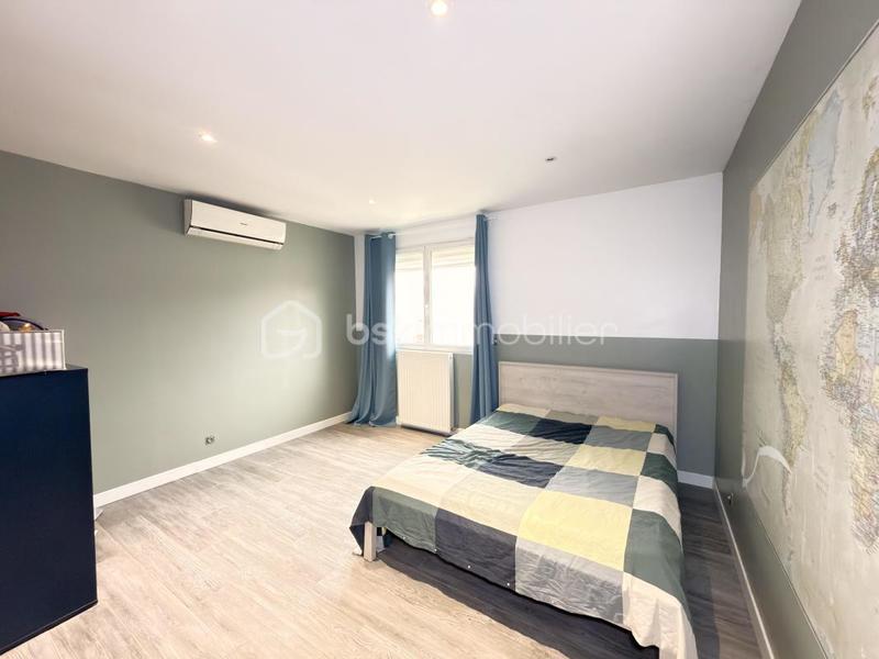 Maison - 185 m² - 6 pièces