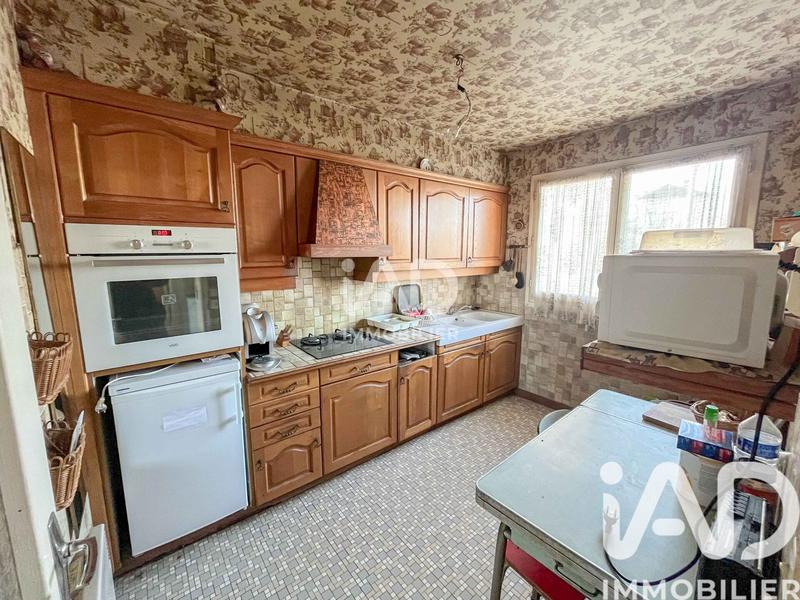 Maison - 90 m² - 6 pièces