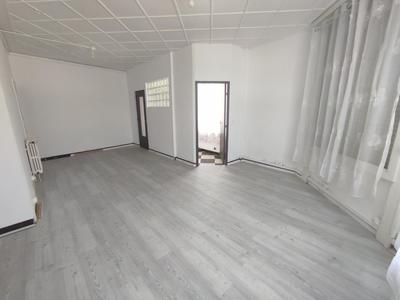 Immeuble - 156 m² - 8 pièces