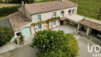 Maison de campagne - 270 m² - 8 pièces