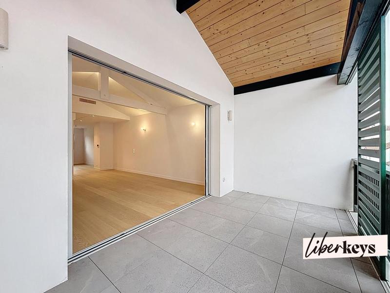 Duplex - 157 m² - 6 pièces