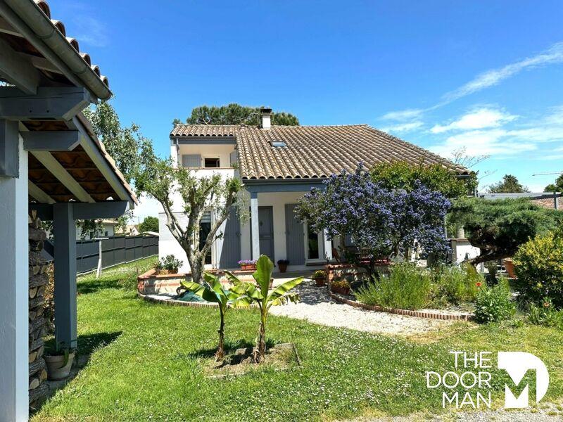 Maison - 138 m² - 5 pièces