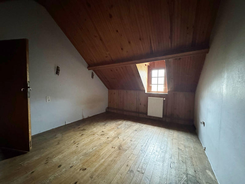 Maison - 148 m² - 8 pièces