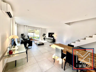 Maison - 120 m² - 4 pièces