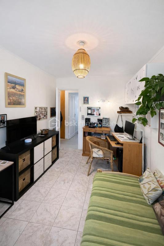 Appartement - 77 m² - 5 pièces