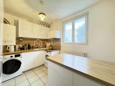 Appartement - 59 m² - 4 pièces