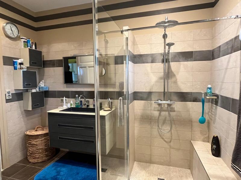 Maison - 196 m² - 6 pièces