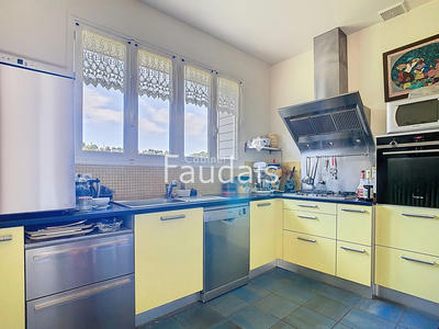 Maison - 115 m² - 8 pièces