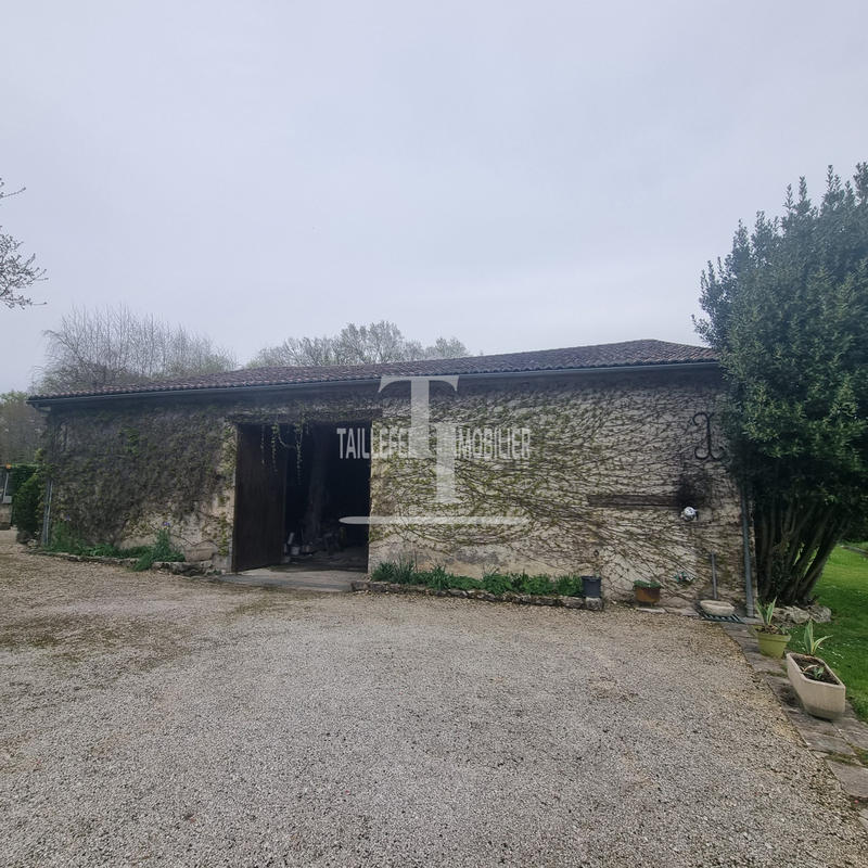 Maison - 160 m² - 5 pièces