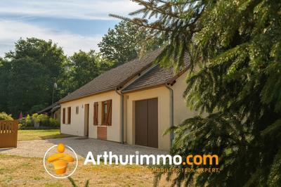 Maison - 98 m² - 4 pièces