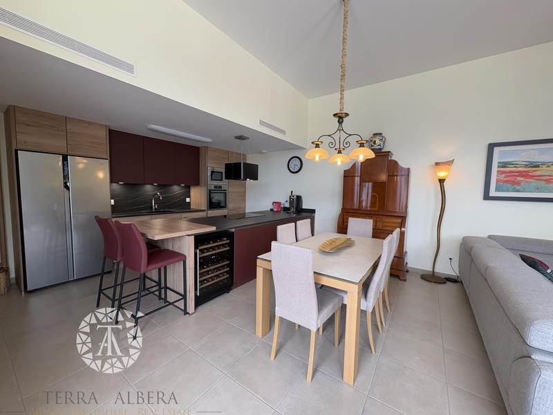 Villa - 96 m² - 4 pièces