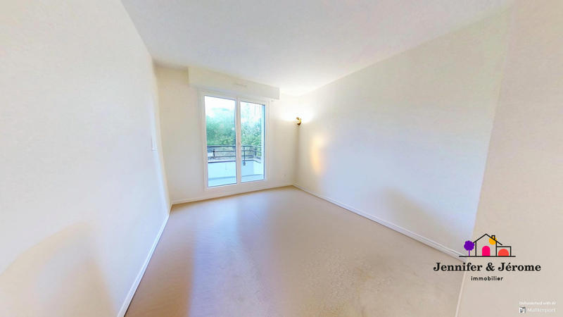 Appartement - 106 m² - 6 pièces