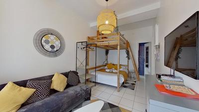 Studio - 23 m² - 2 pièces
