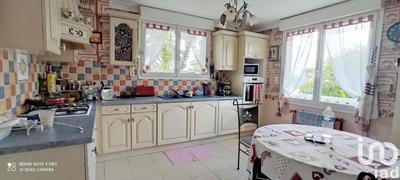 Maison - 157 m² - 8 pièces