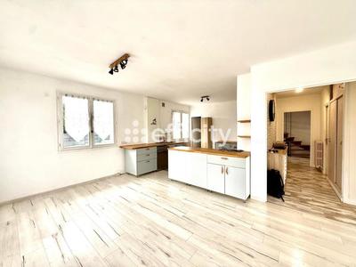 Pavillon - 194 m² - 8 pièces