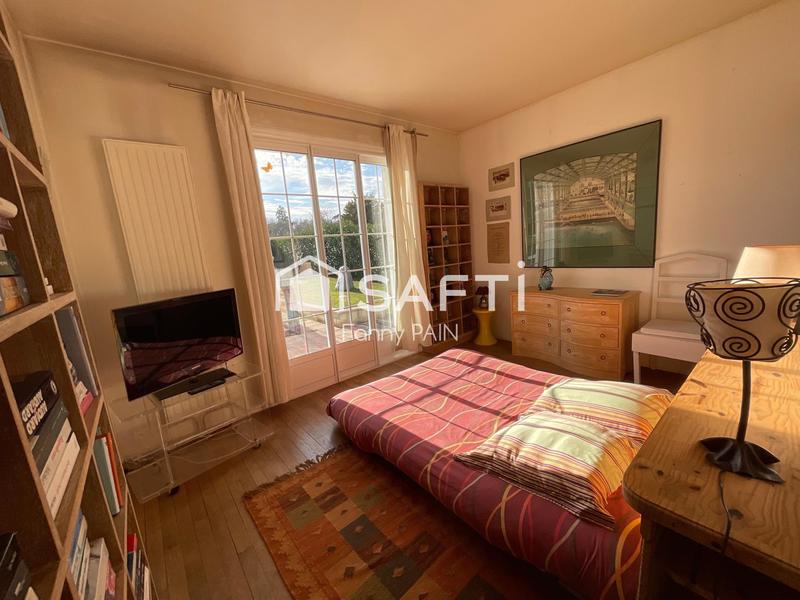 Maison - 182 m² - 8 pièces