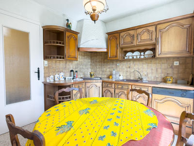 Maison - 147 m² - 6 pièces