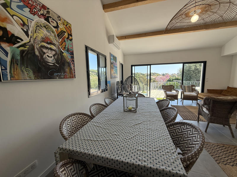 Villa - 145 m² - 5 pièces