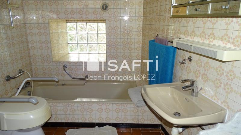 Maison - 175 m² - 7 pièces