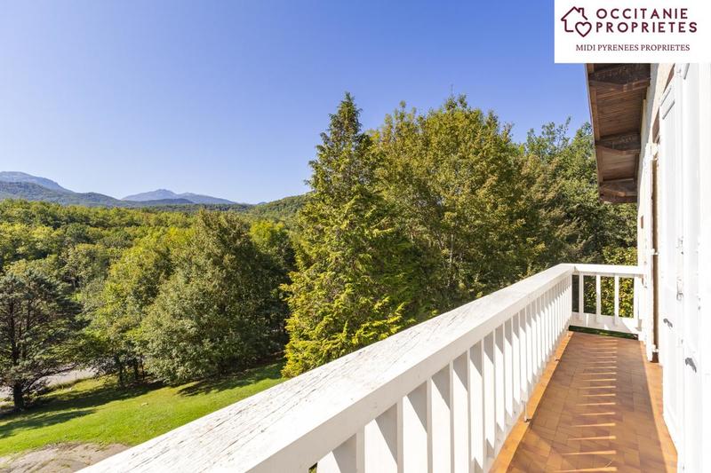 Villa - 203 m² - 7 pièces