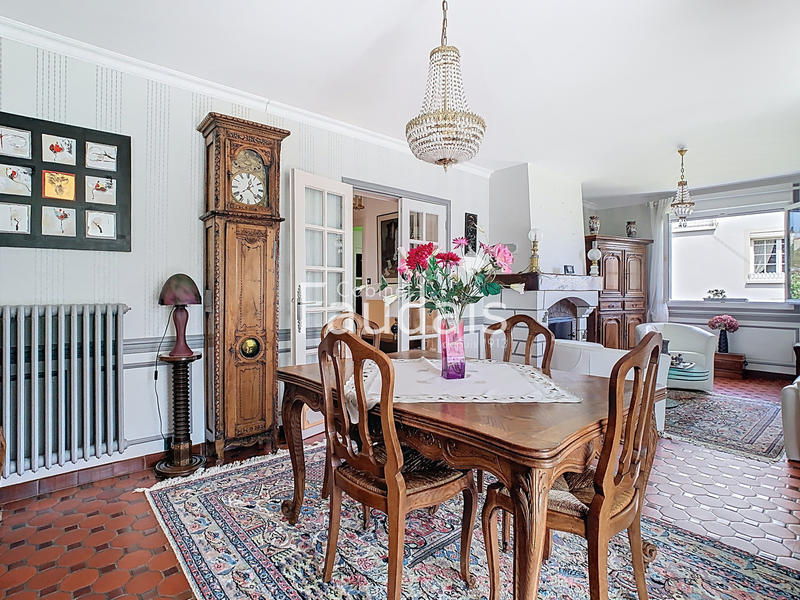 Maison - 149 m² - 7 pièces