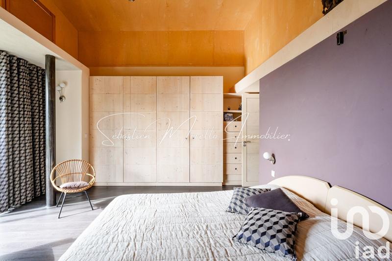 Maison de maîtres - 225 m² - 7 pièces