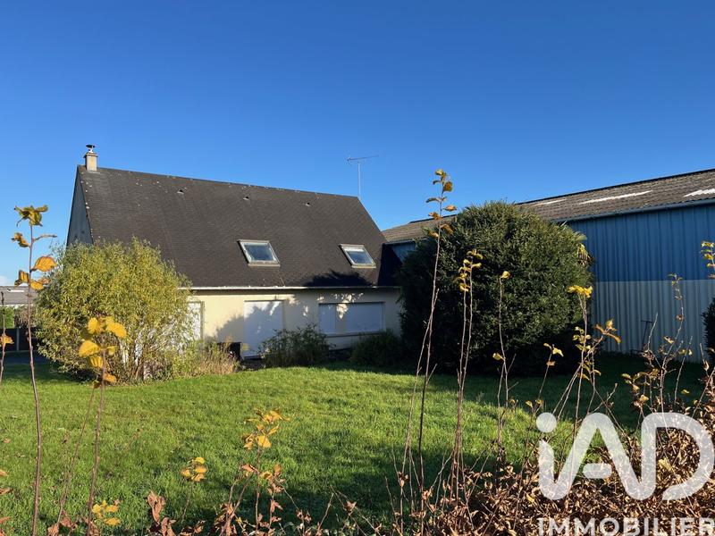 Appartement - 1 280 m² - 8 pièces