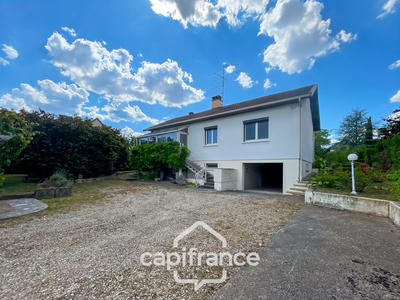 Maison - 95 m² - 5 pièces