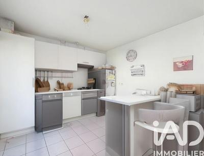 Maison - 83 m² - 4 pièces