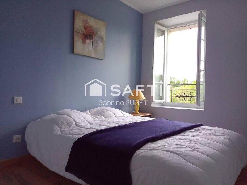 Maison - 144 m² - 8 pièces