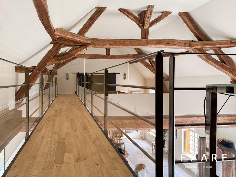 Maison ancienne - 500 m² - 9 pièces