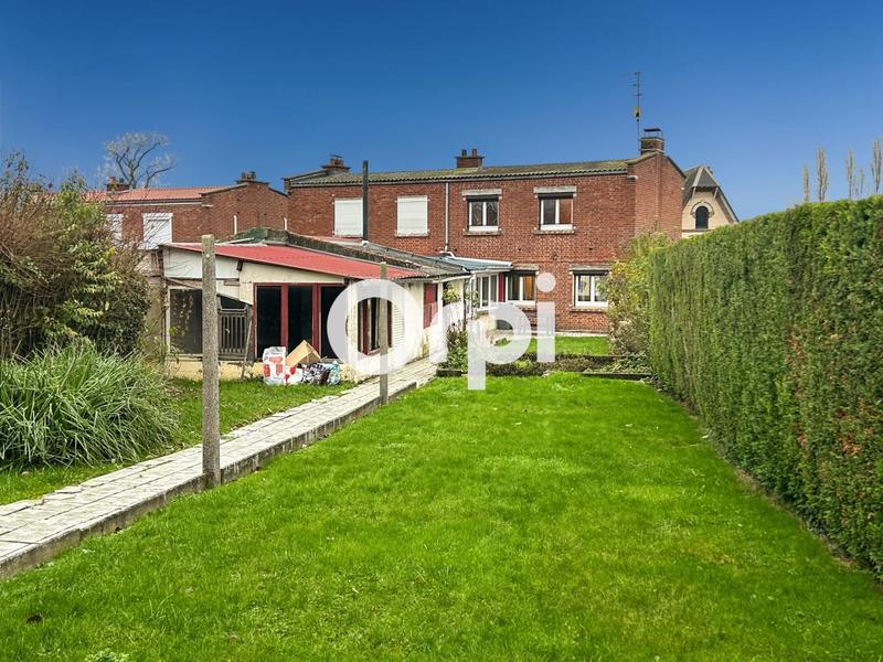 Maison - 91 m² - 5 pièces