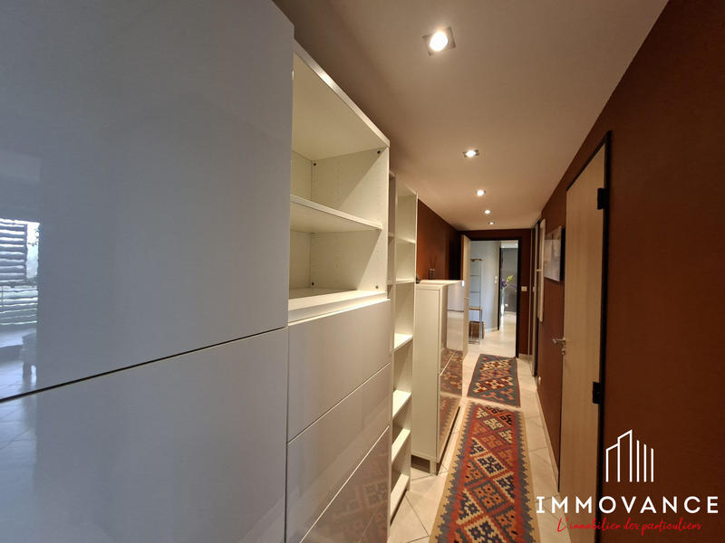 Appartement - 93 m² - 3 pièces